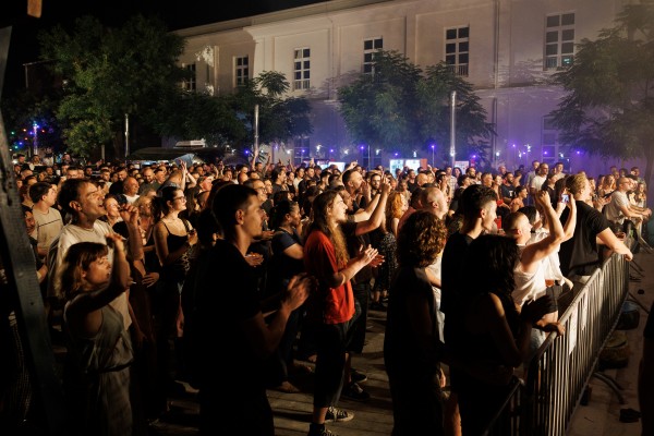 NEDJELJA- kraj festivala